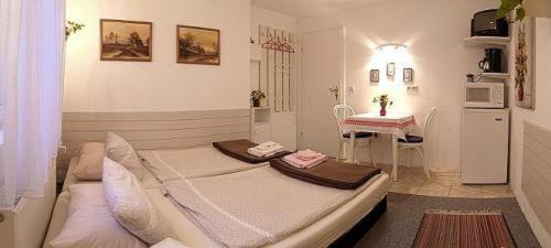 פאלקנזה Lakeside Bed And Breakfast Berlin - Pension Am See מראה חיצוני תמונה