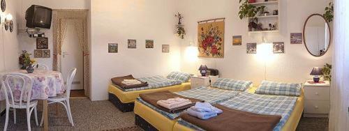 פאלקנזה Lakeside Bed And Breakfast Berlin - Pension Am See חדר תמונה